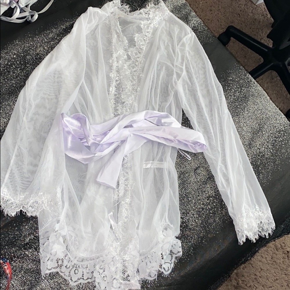 Fashion Nova Robe - Picture 2 of 2